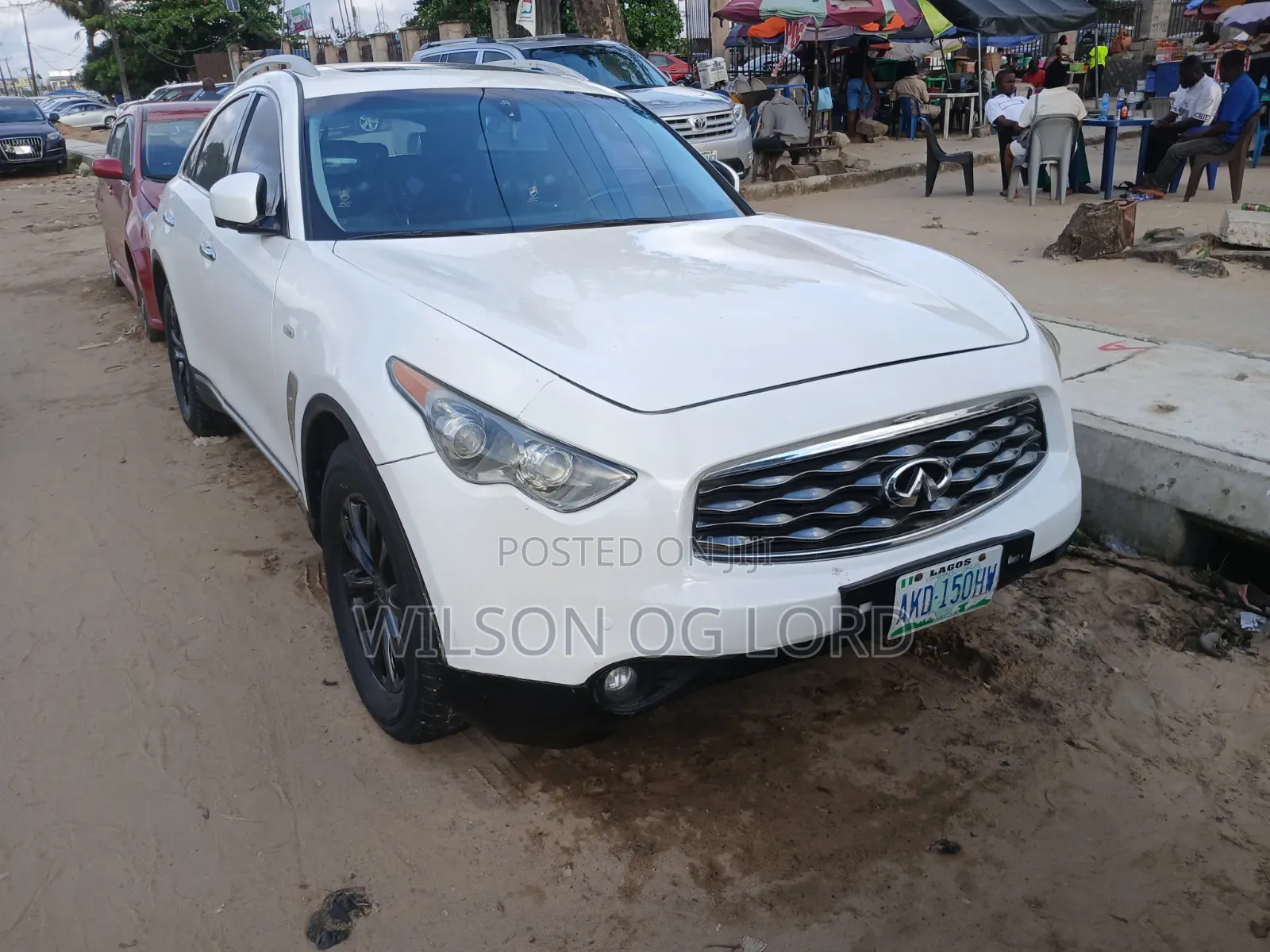 Infiniti FX35 2010 White