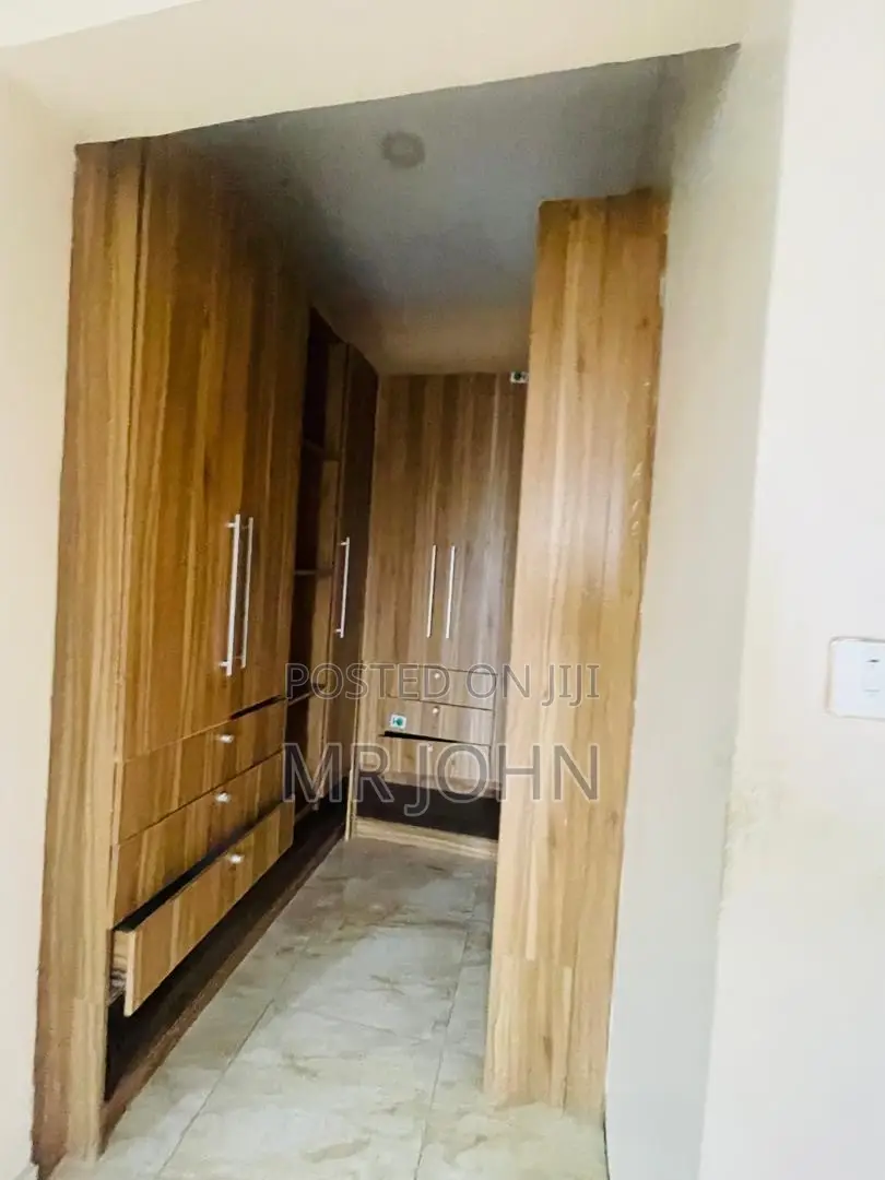 4bdrm Duplex in Orchid Road Owo Pr, Lekki for rent
