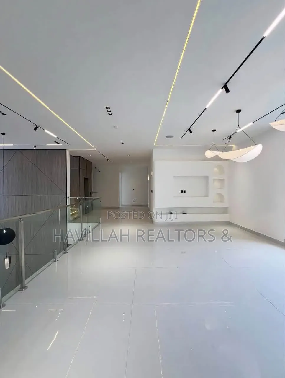 6bdrm Duplex in Osapa london for sale