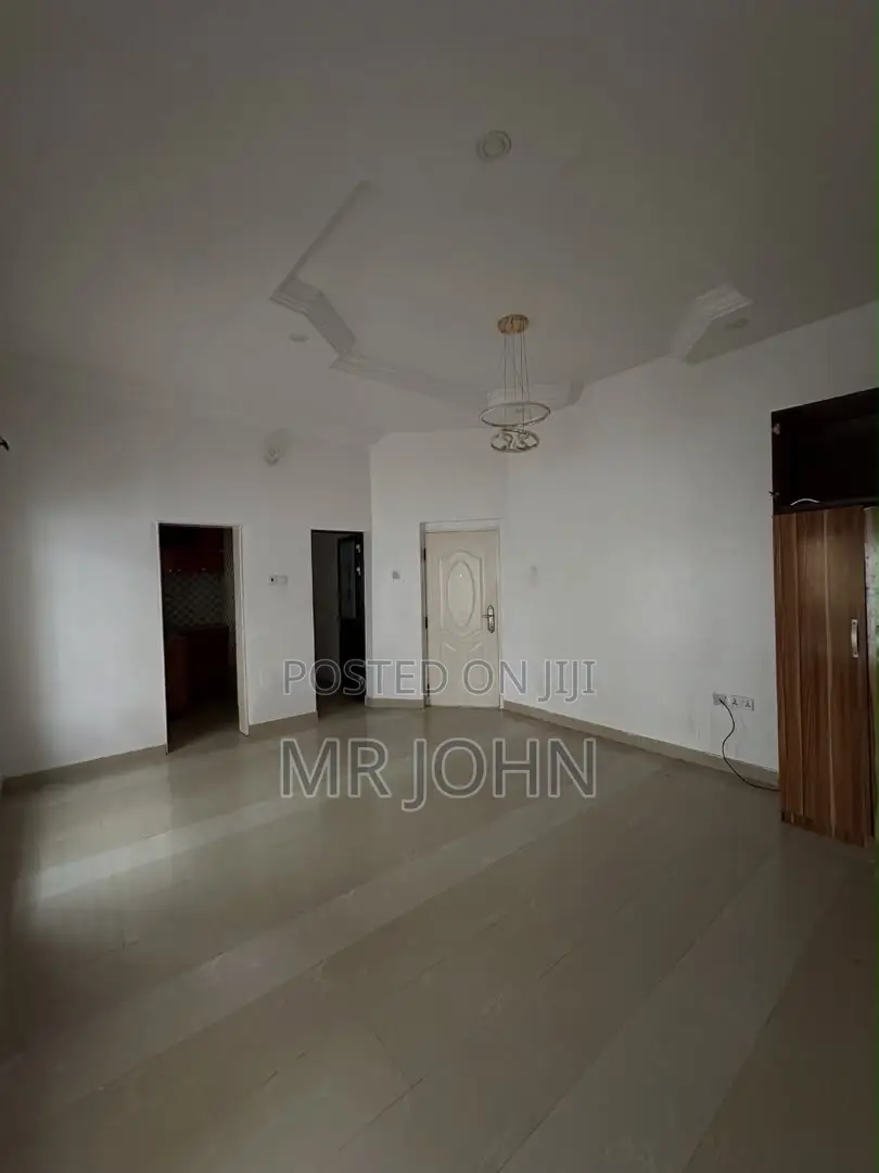 1bdrm Apartment in Lekki Phase 1 Owo Pr for rent