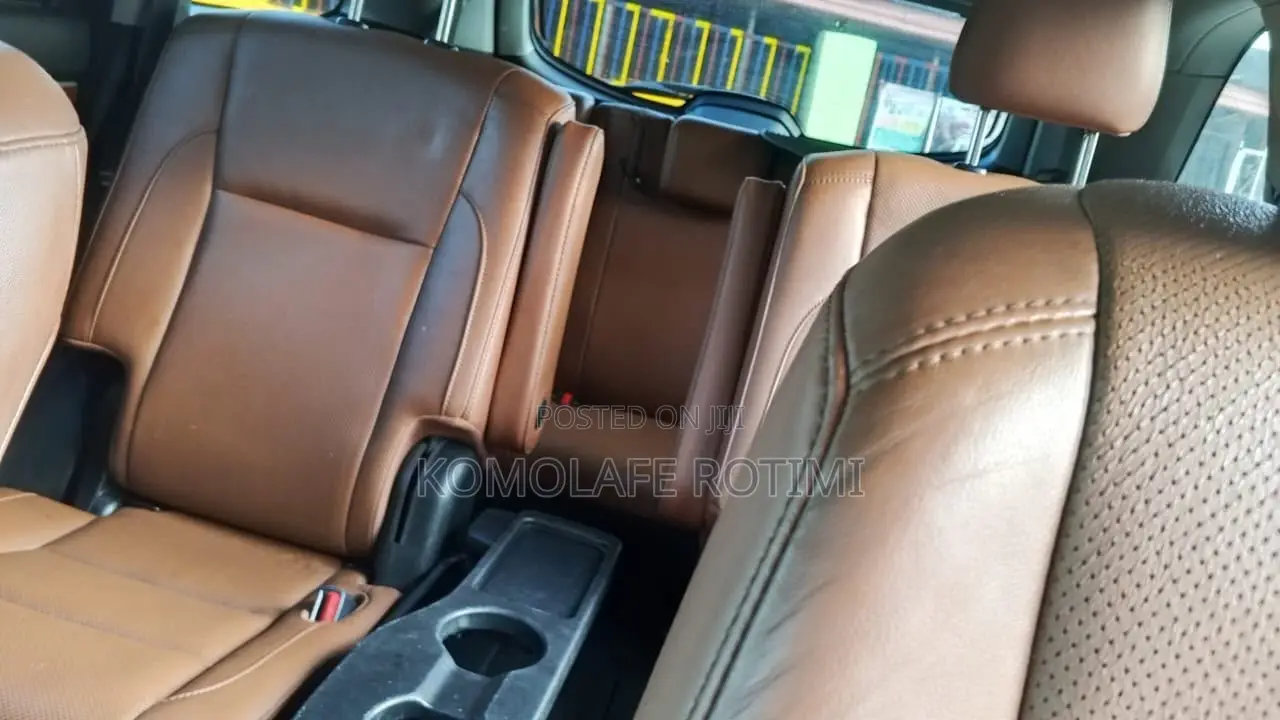 Toyota Highlander Limited 4x2 V6 (3.5L 6cyl 8A) 2018 Burgundy