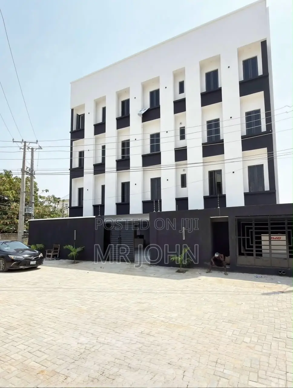 3bdrm Apartment in Ikate Owo Pr, Lekki for rent
