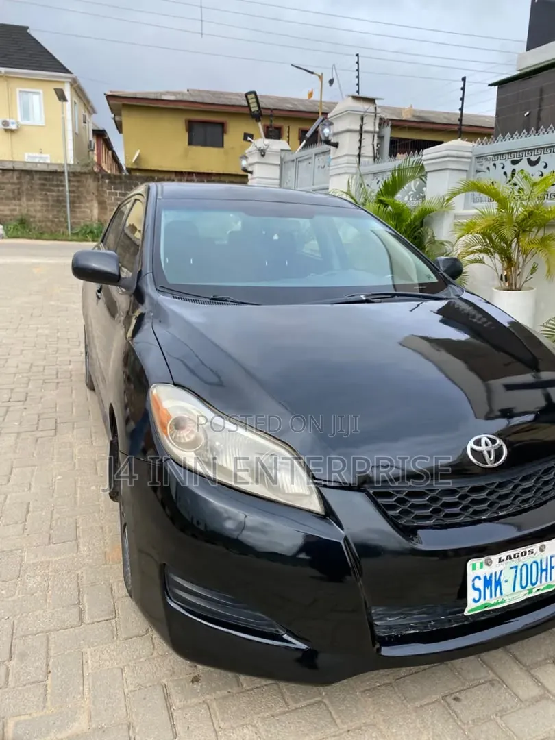 Toyota Matrix 2010 Black