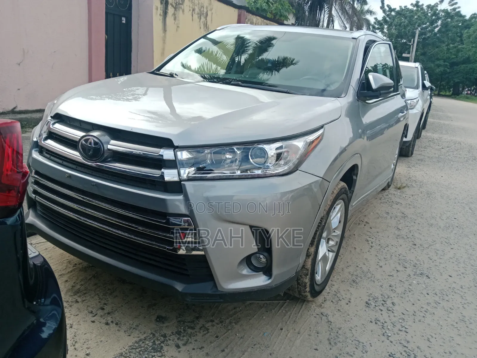 Toyota Highlander Limited 4dr SUV AWD (3.5L 6cyl 6A) 2015 Gray