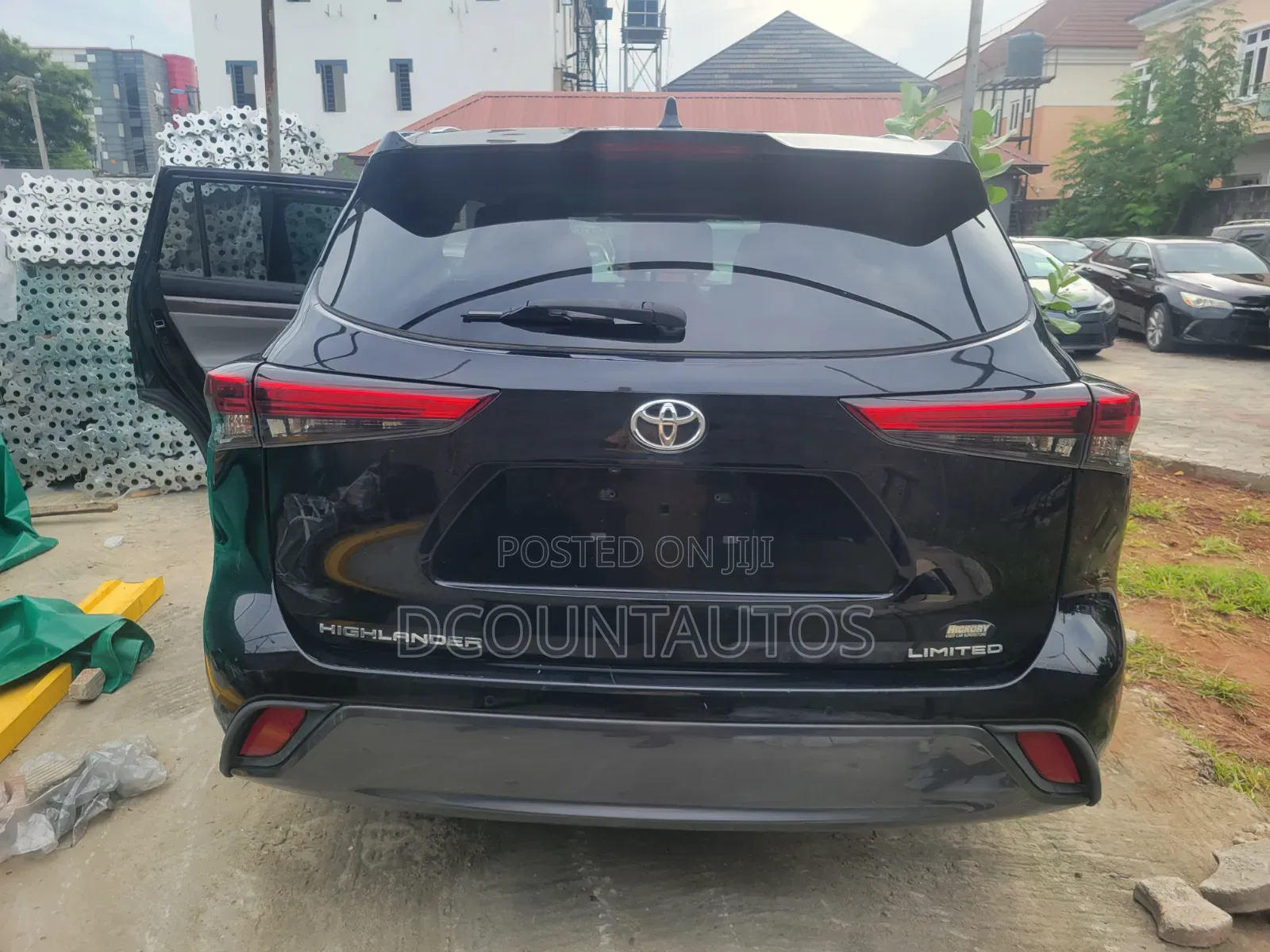 Toyota Highlander Limited 2021 Black