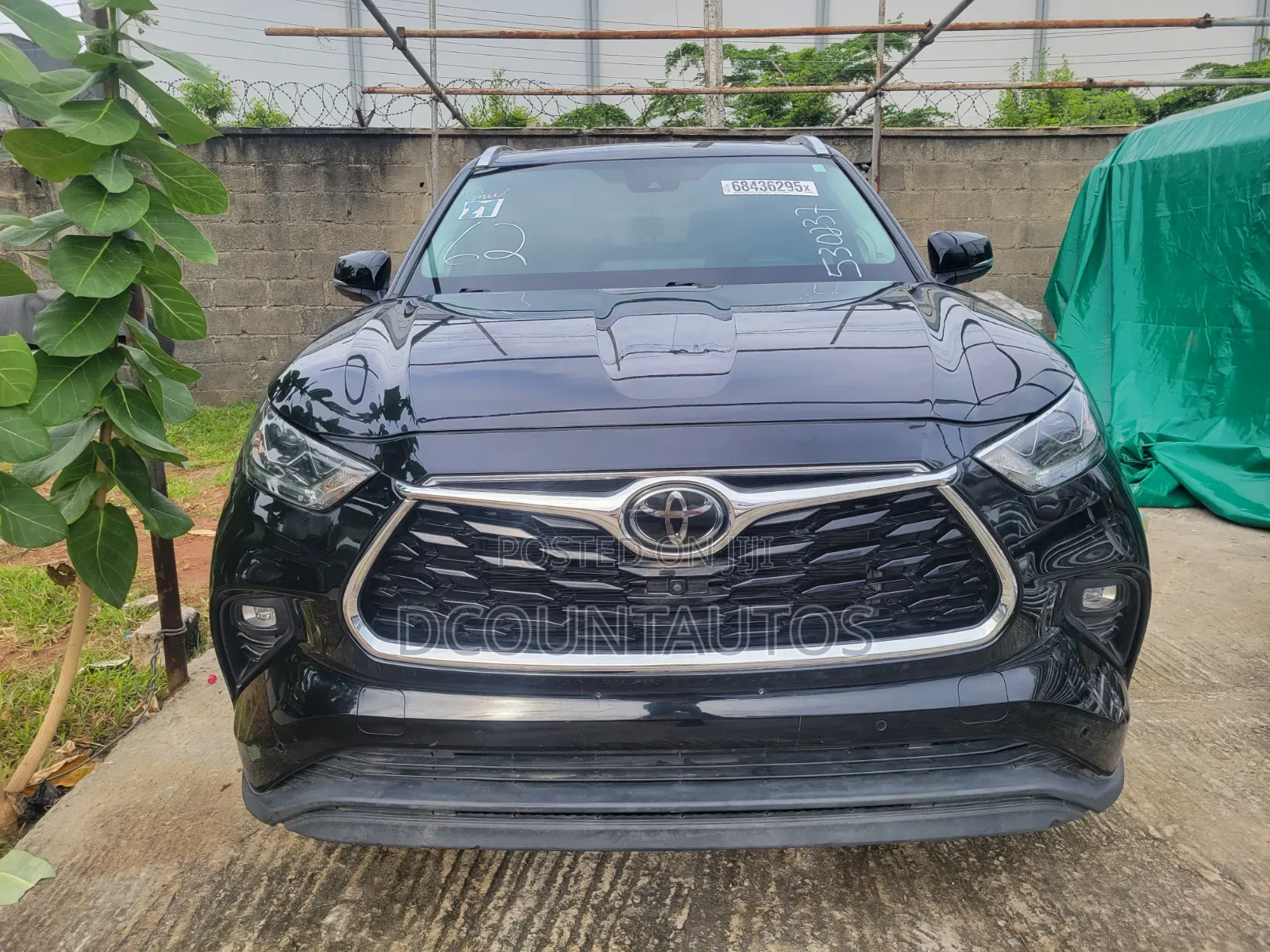 Toyota Highlander Limited 2021 Black