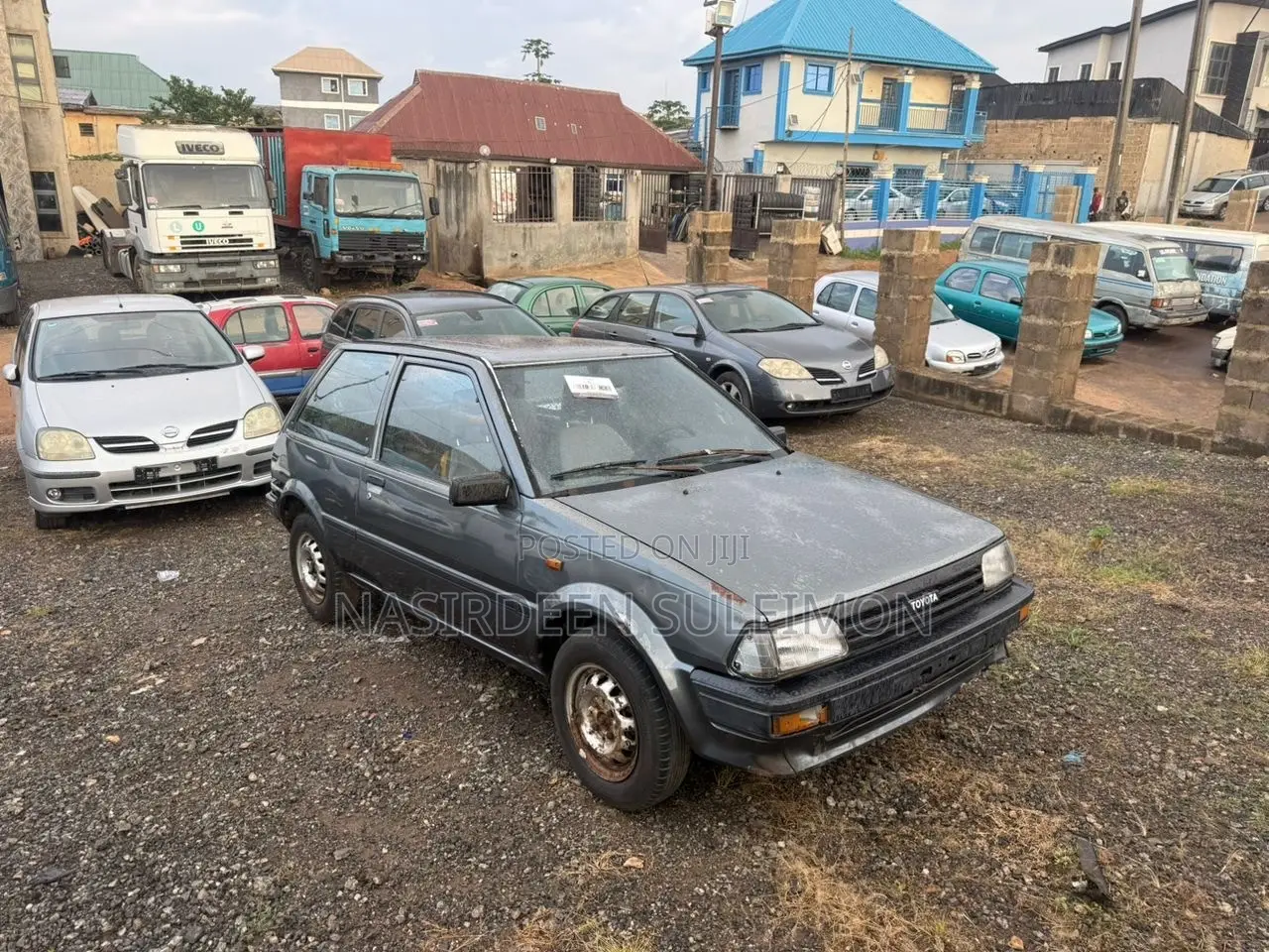 Toyota Starlet 2000 Gray