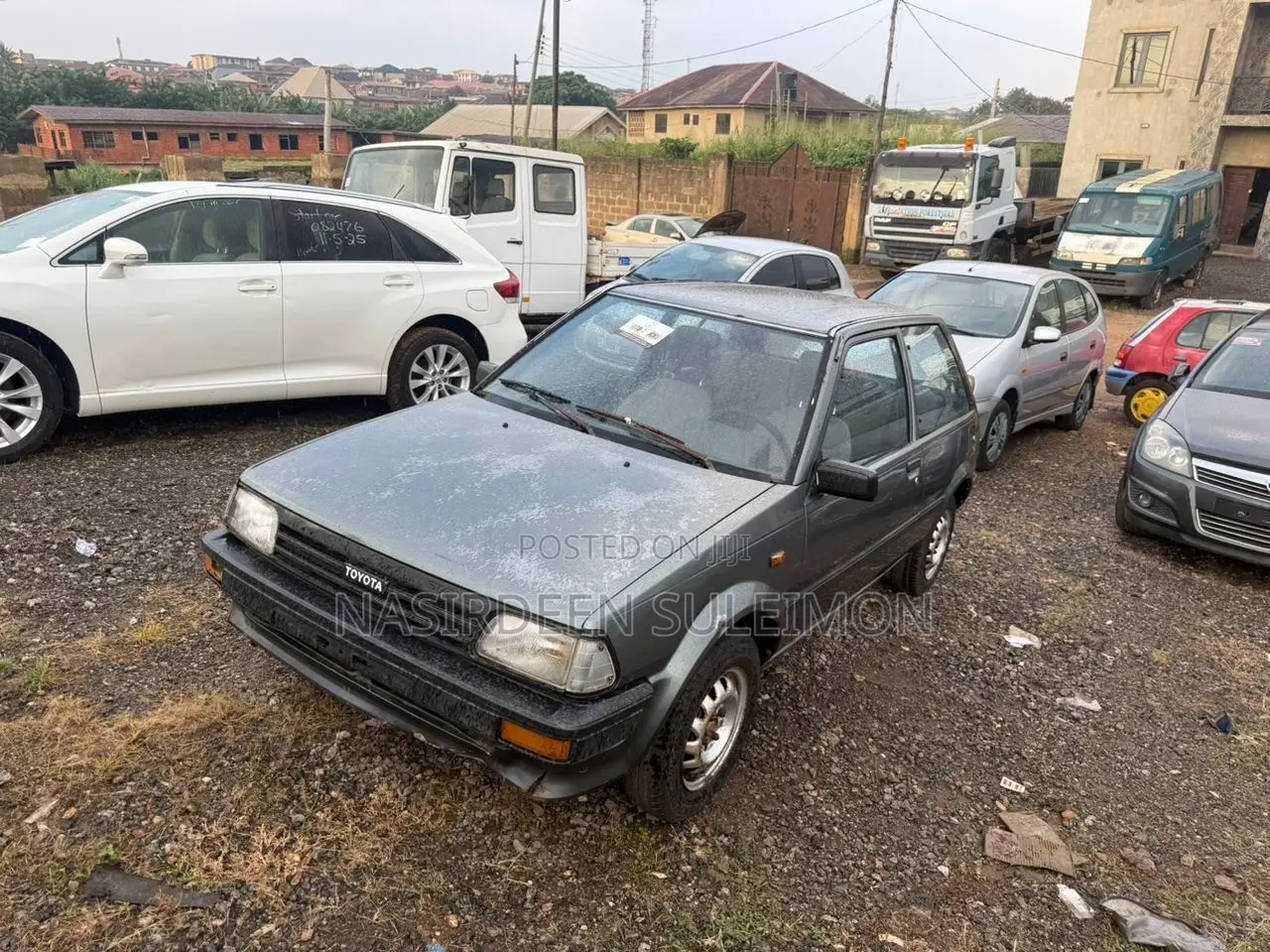 Toyota Starlet 2000 Gray