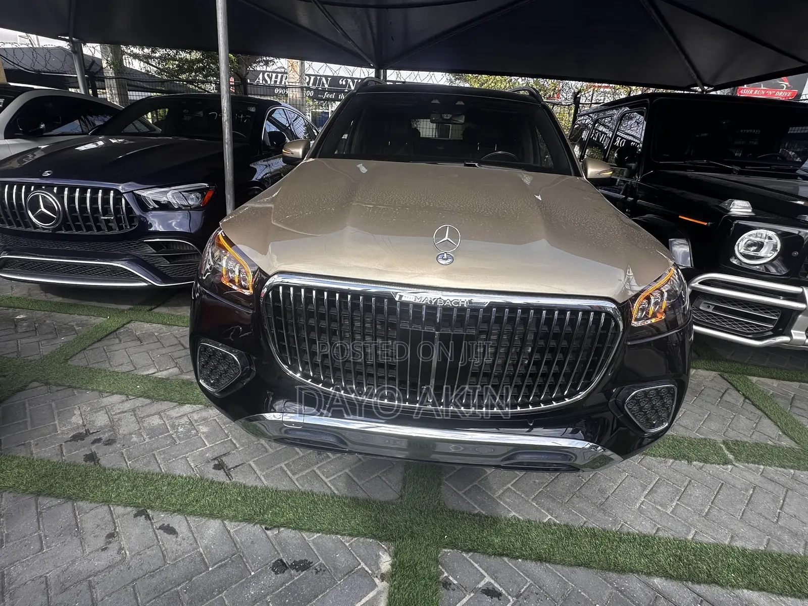 Mercedes-Benz Maybach GLS GLS 600 AWD 2024 Gold
