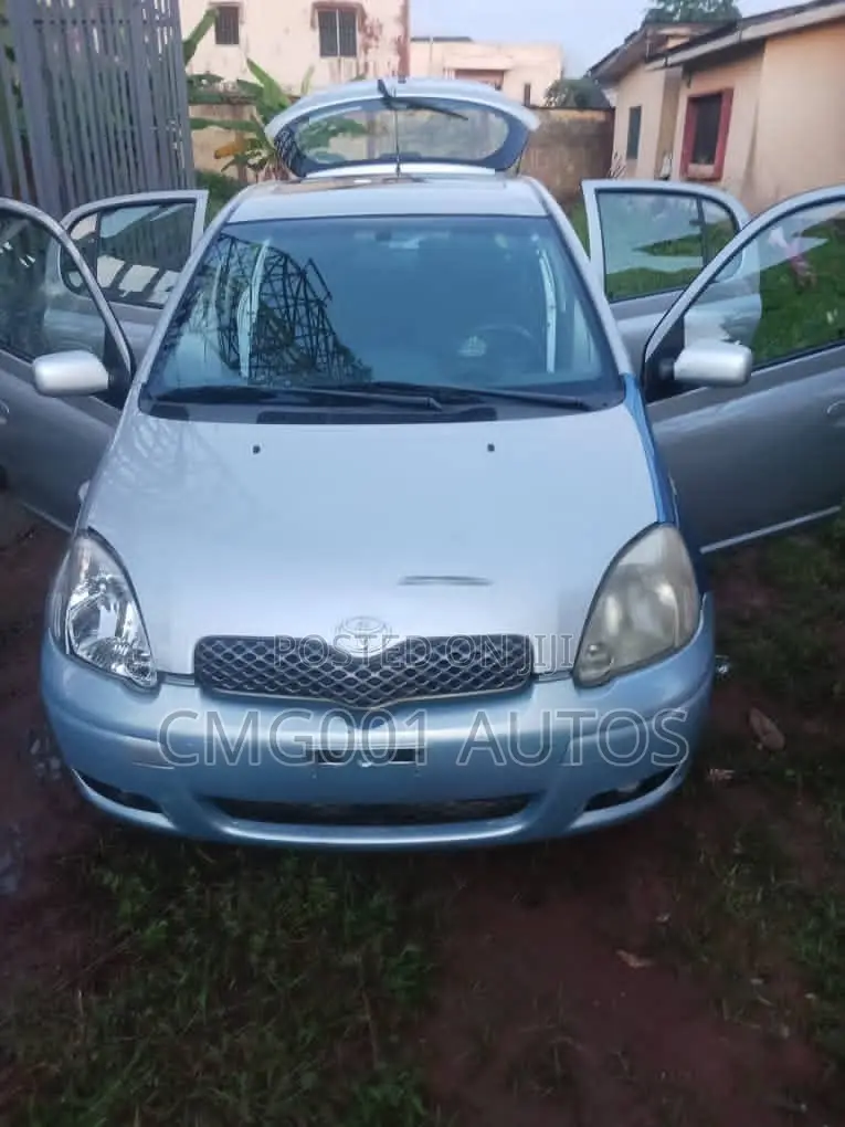 Toyota Yaris 2005 Silver