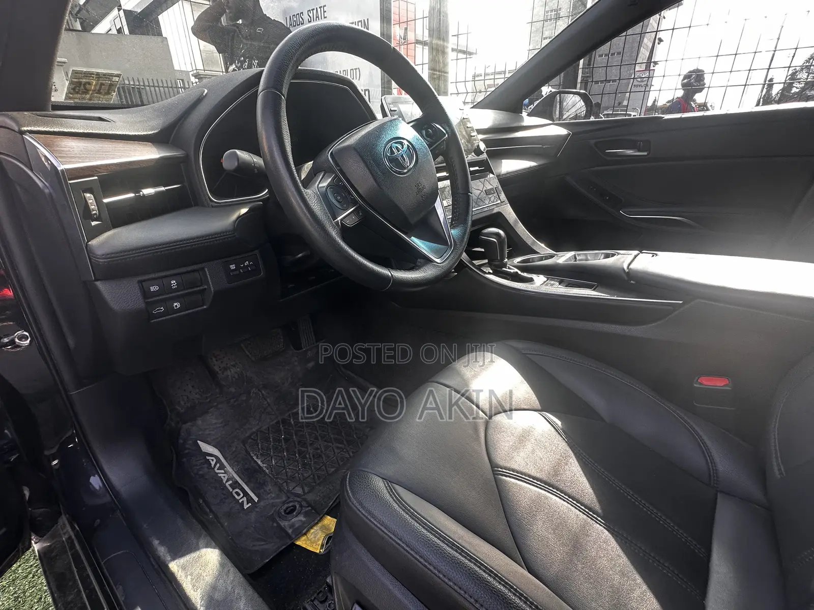 Toyota Avalon 2021 Black