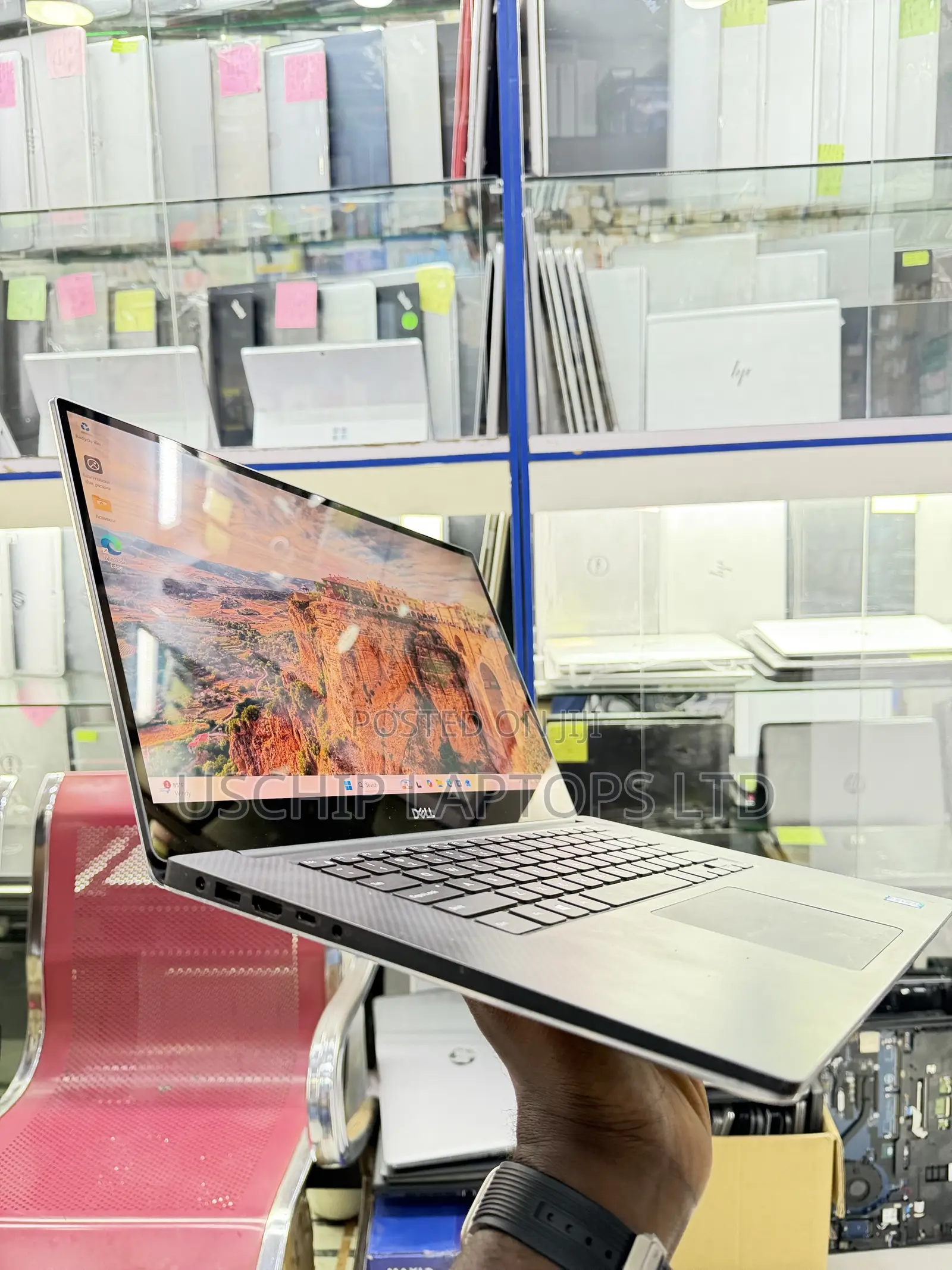 Laptop Dell Precision 15 5540 16GB Intel Core i9 SSD 256GB