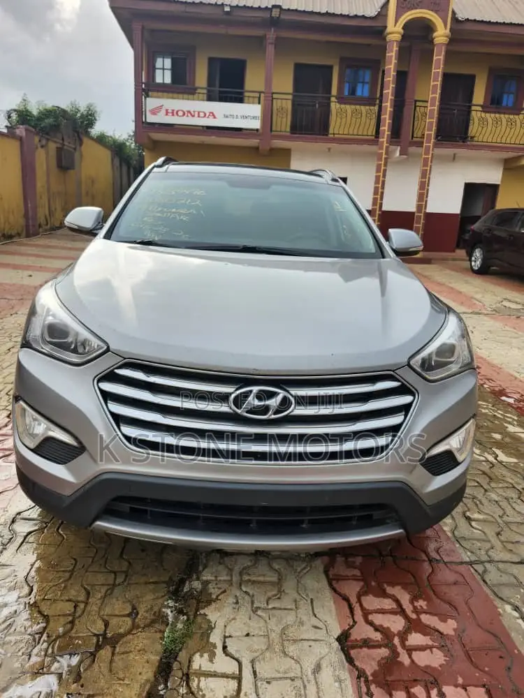 Hyundai Elantra 2016 Silver