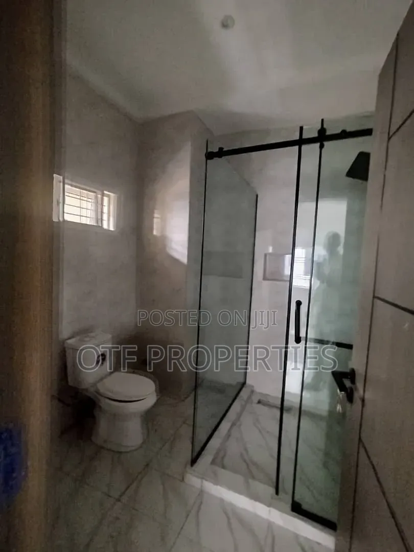 5bdrm Duplex in Katampe Extension for rent