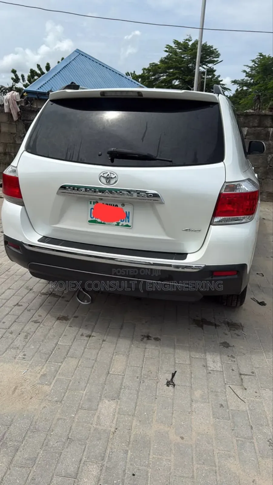 Toyota Highlander Limited 2012 White
