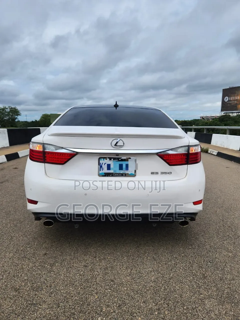 Lexus ES 350 FWD 2013 White
