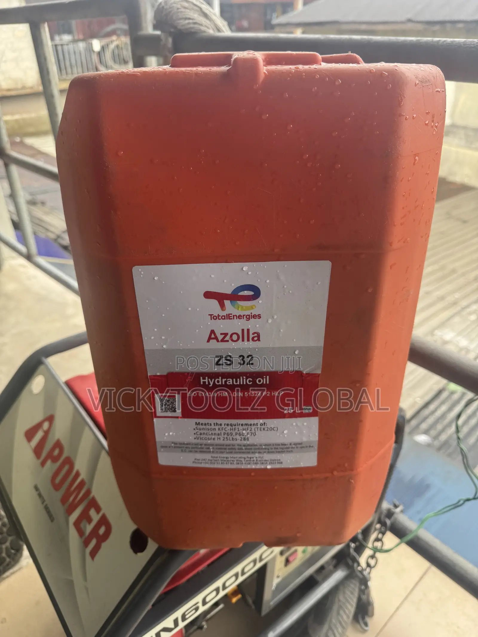 Totalenergies Azolla Zs 32 Hydraulic Fluid ISO VG 32