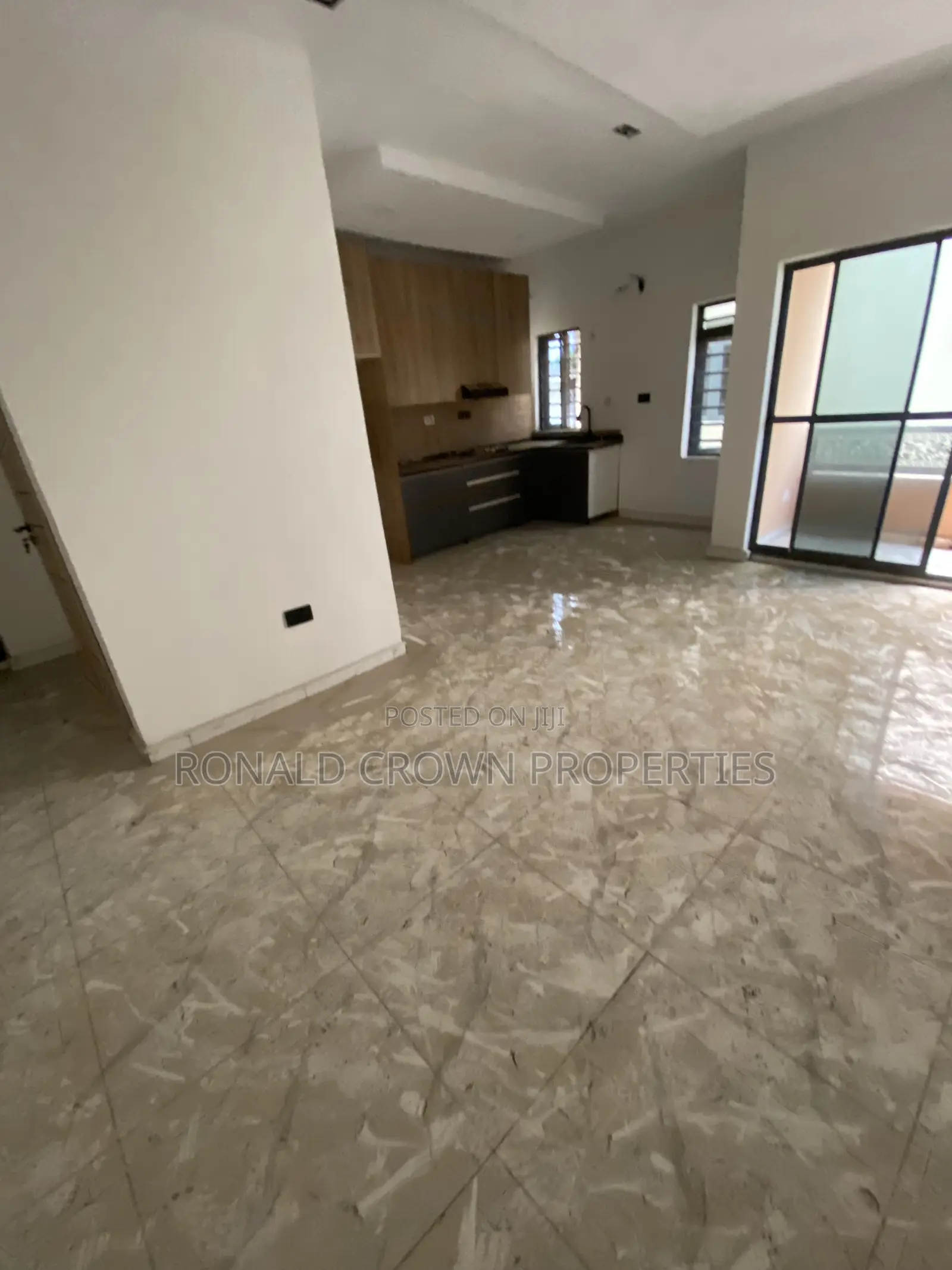Furnished 3bdrm Apartment in Ogba GRA for sale