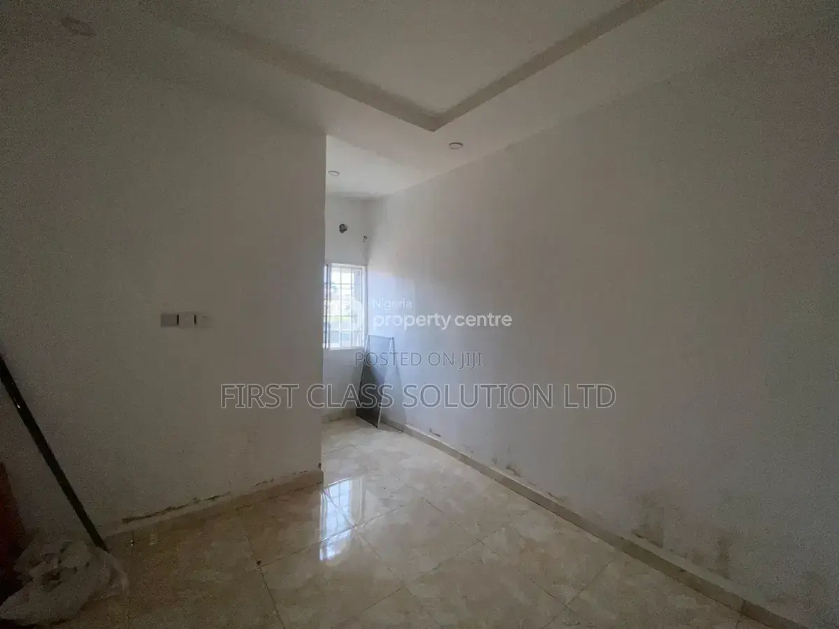 Furnished 3bdrm Duplex in Life Camp for sale