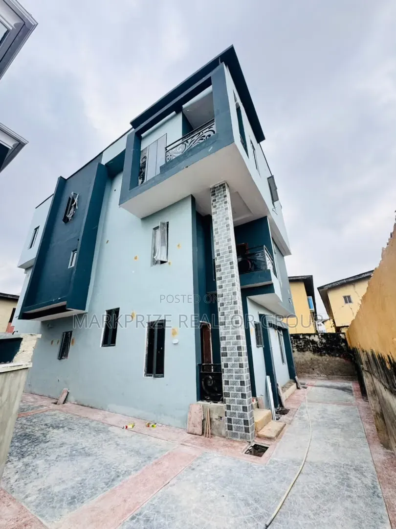 4bdrm Duplex in Ogba Ikeja Lagos for sale