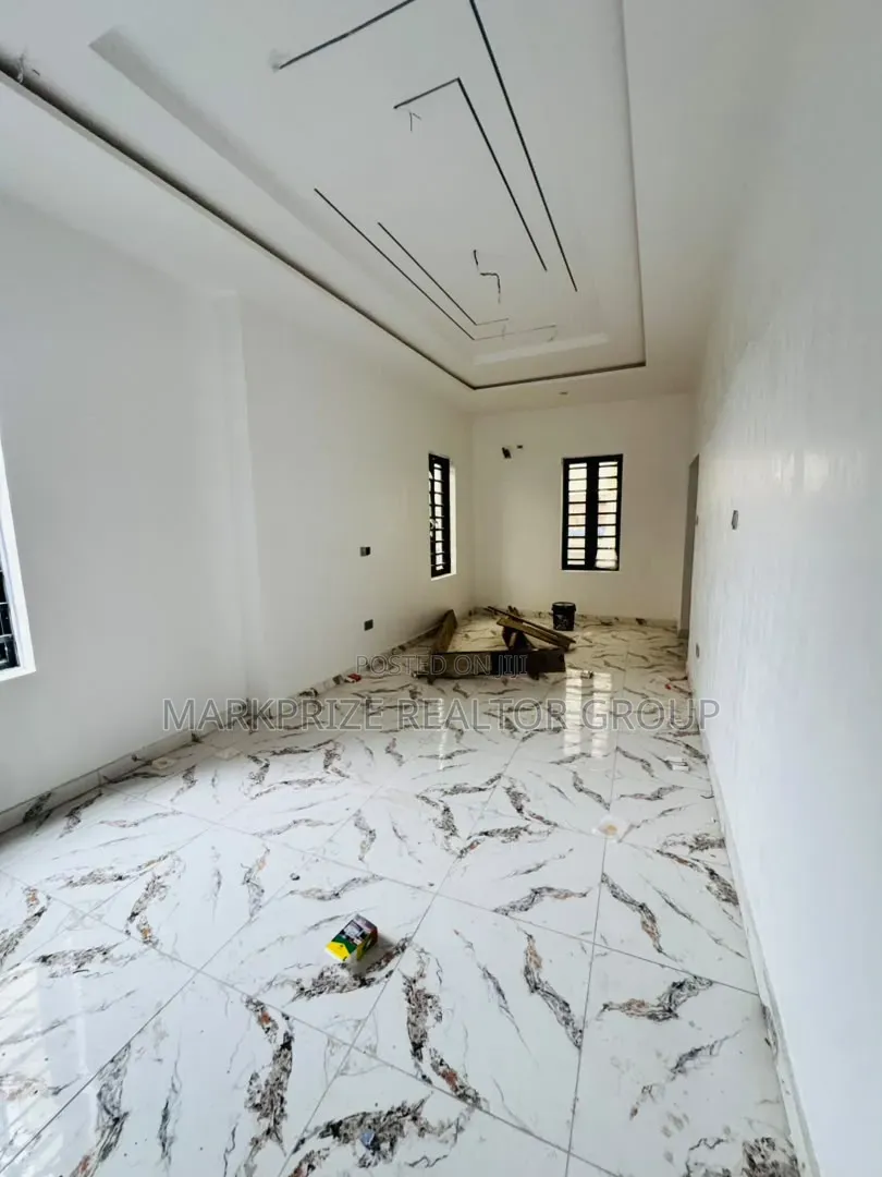 4bdrm Duplex in Ogba Ikeja Lagos for sale