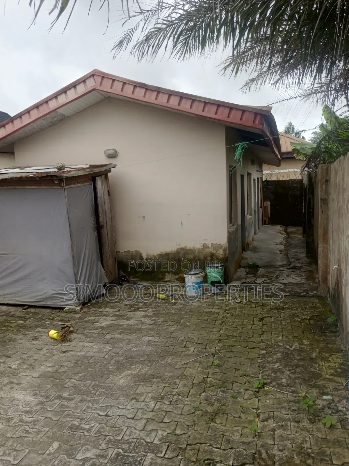 4bdrm Bungalow in Ogunfayo, Awoyaya for sale
