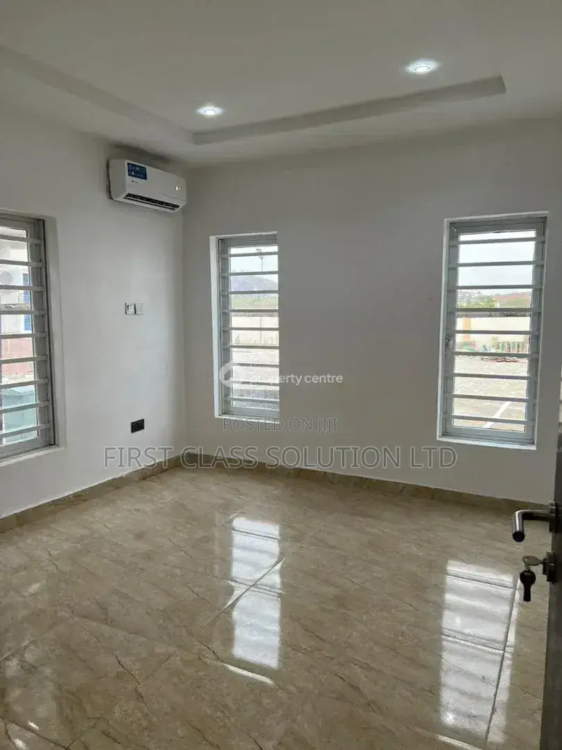 Furnished 2bdrm Bungalow in Katampe (Main) for sale