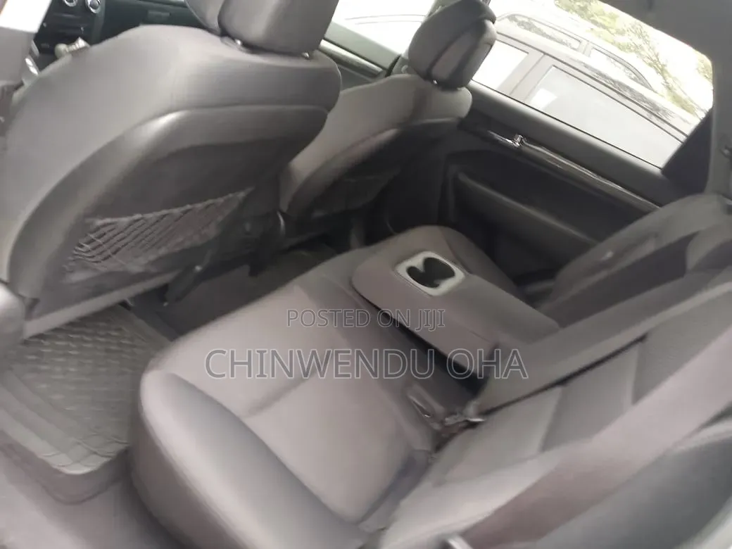 Kia Sorento 2011 Gray