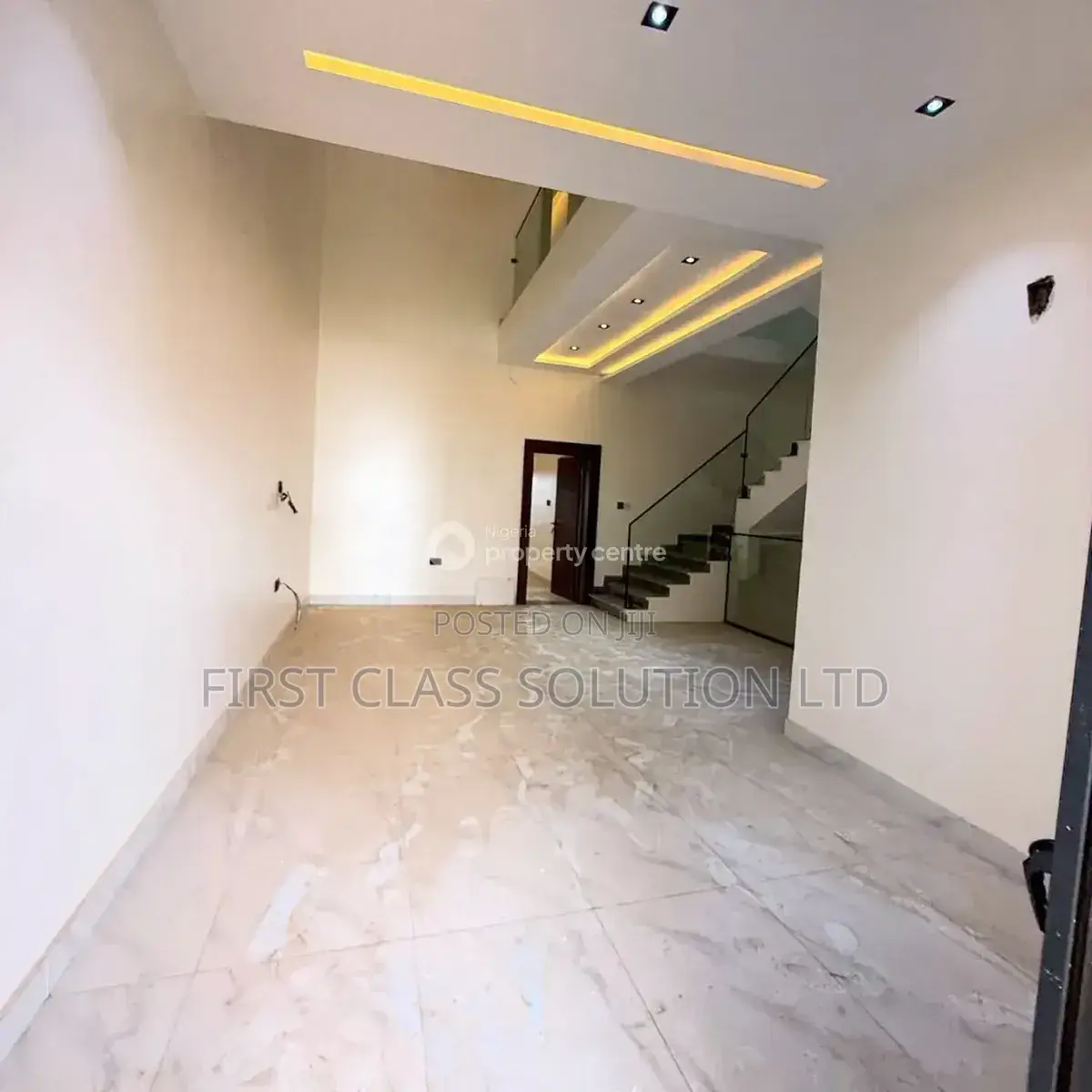 Furnished 4bdrm Duplex in Kaura for sale