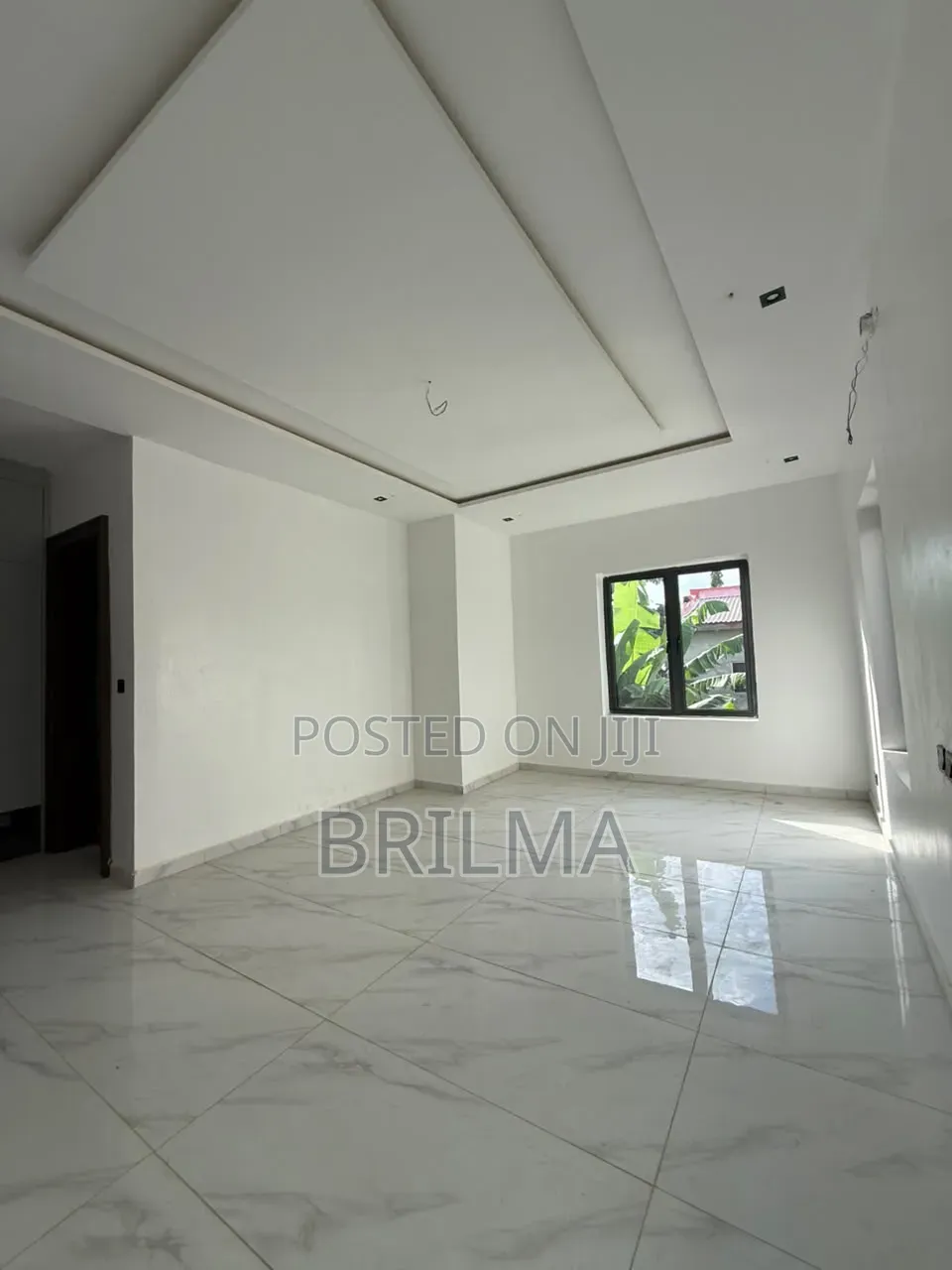 4bdrm Duplex in Life Camp for sale