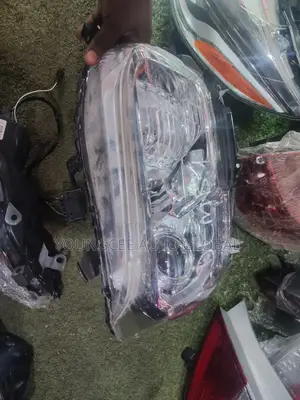 Headlight Tacoma 2014/2016