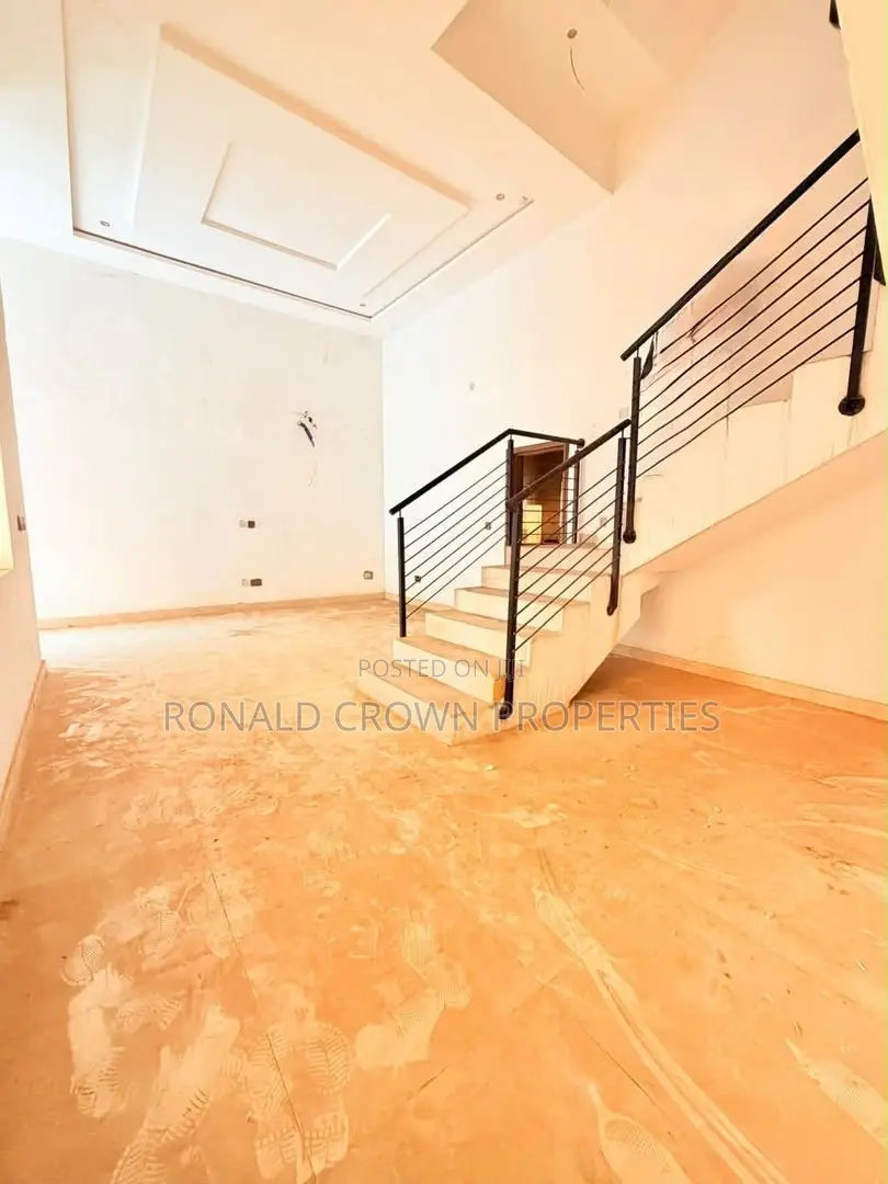4bdrm Apartment in Allen Avenue for sale