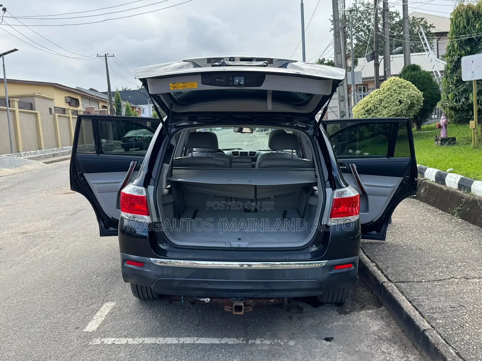 Toyota Highlander Limited 2011 Black