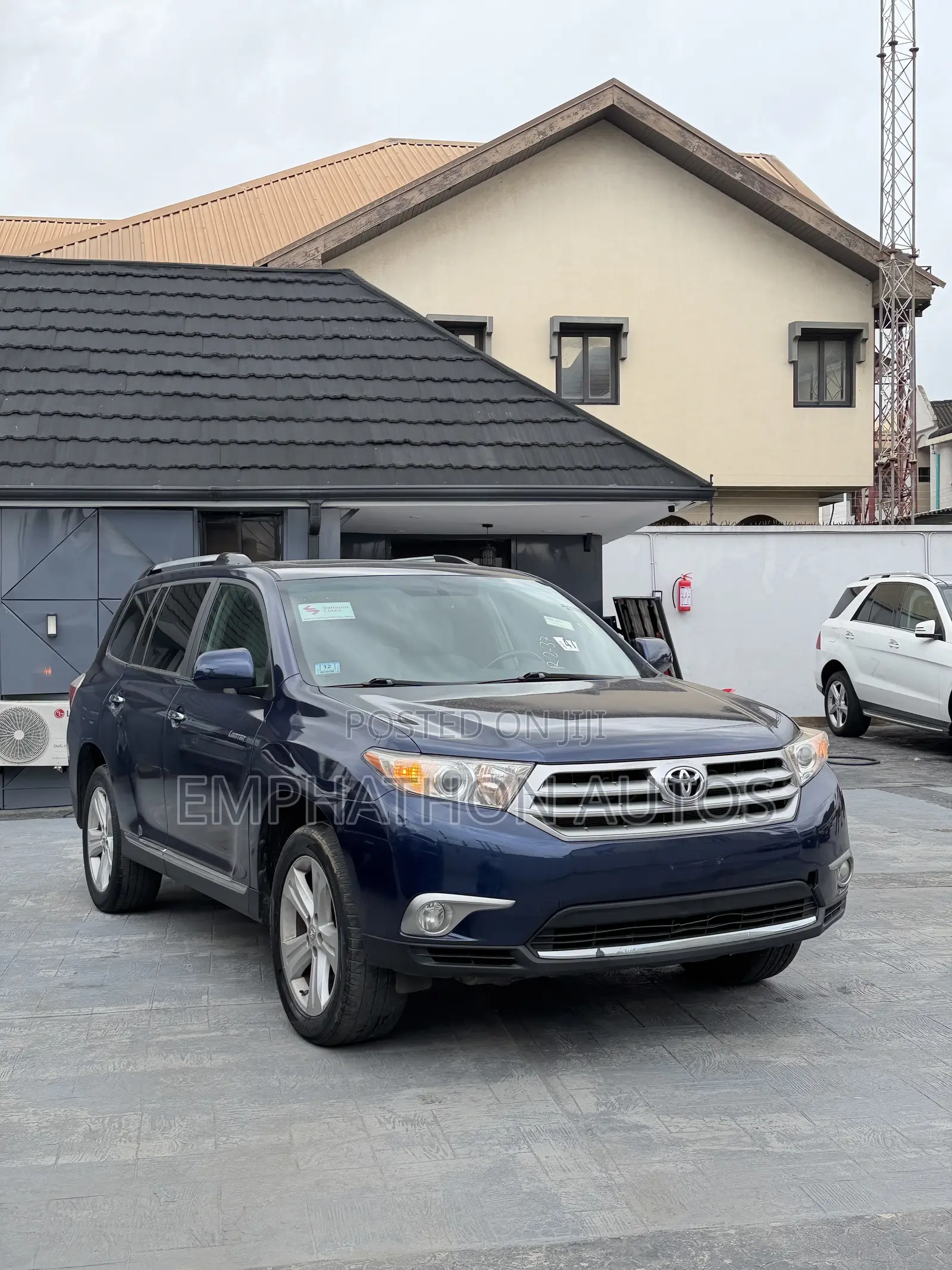 Toyota Highlander 2012 Blue