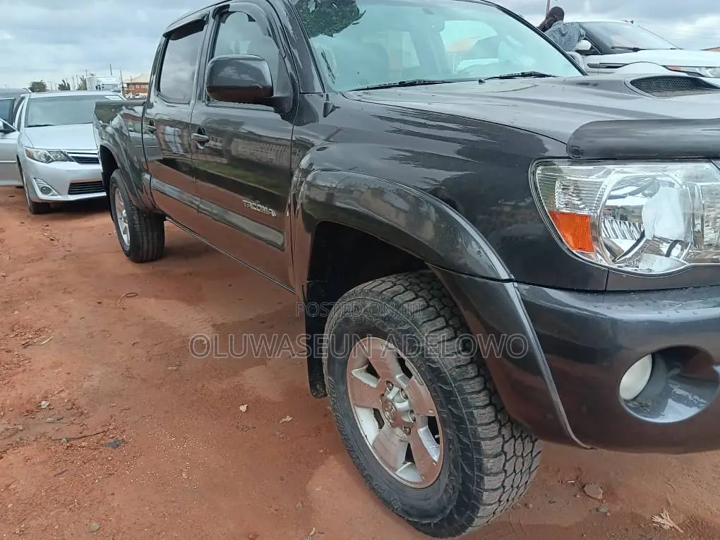Toyota Tacoma Double Cab V6 2011 Black