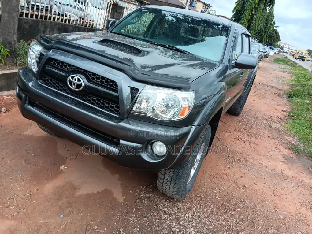 Toyota Tacoma Double Cab V6 2011 Black
