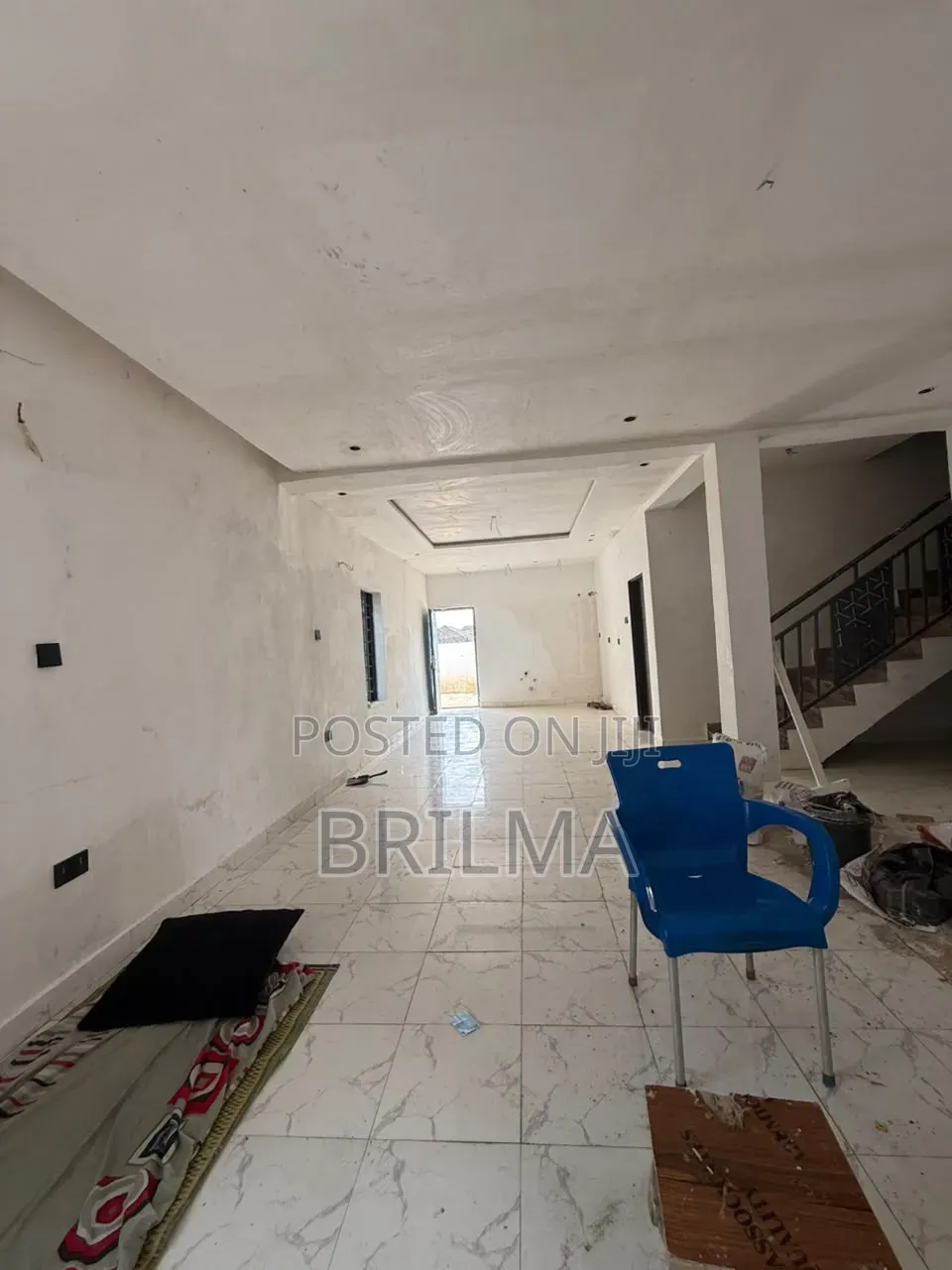 4bdrm Duplex in Gwarinpa for rent