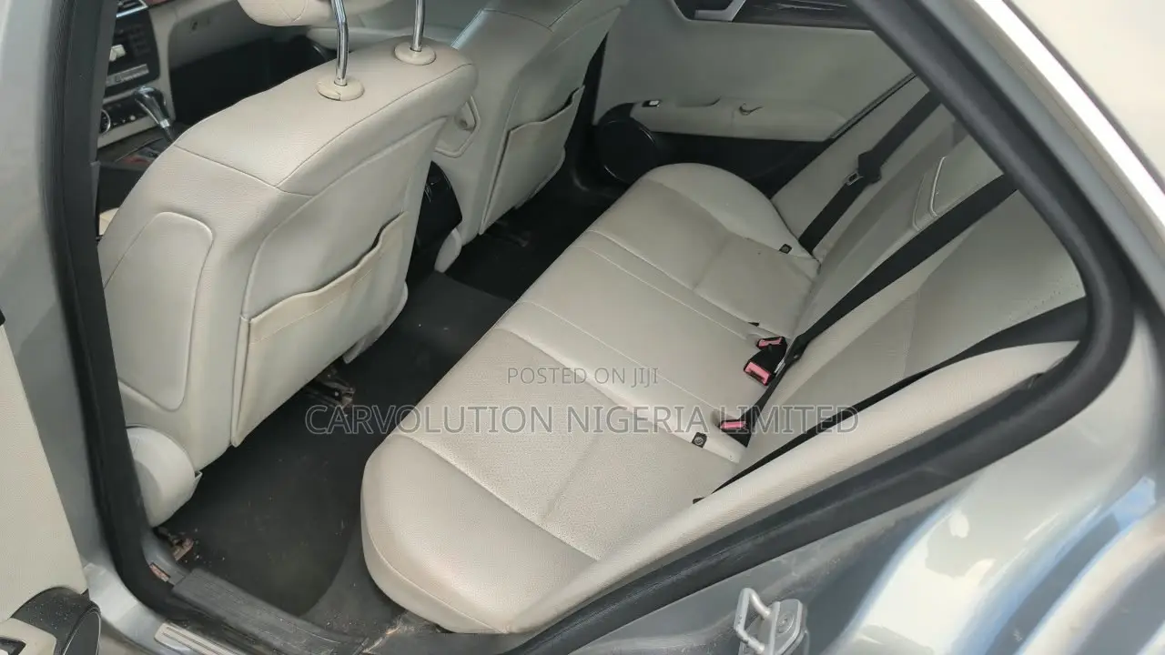 Mercedes-Benz C250 2012 Gray