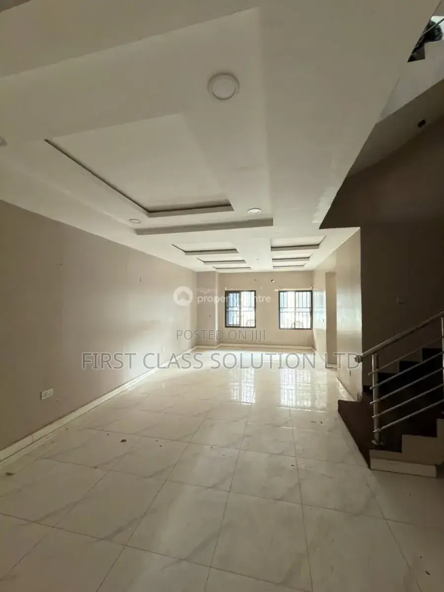 Furnished 4bdrm Duplex in Wuse 2 for sale