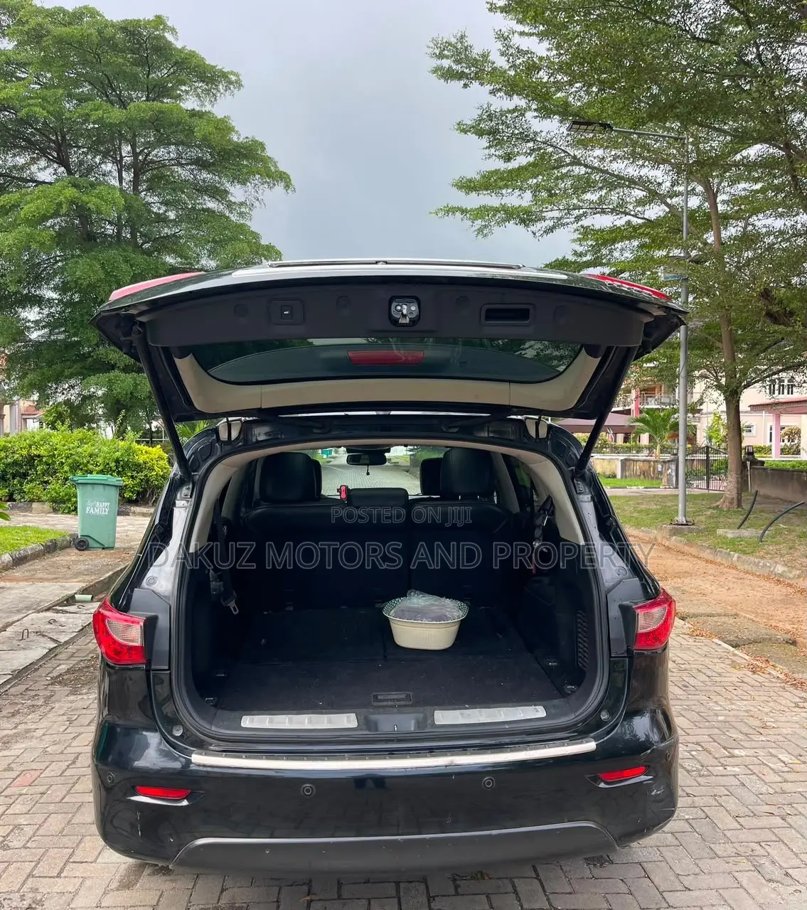 Infiniti JX 2013 Black