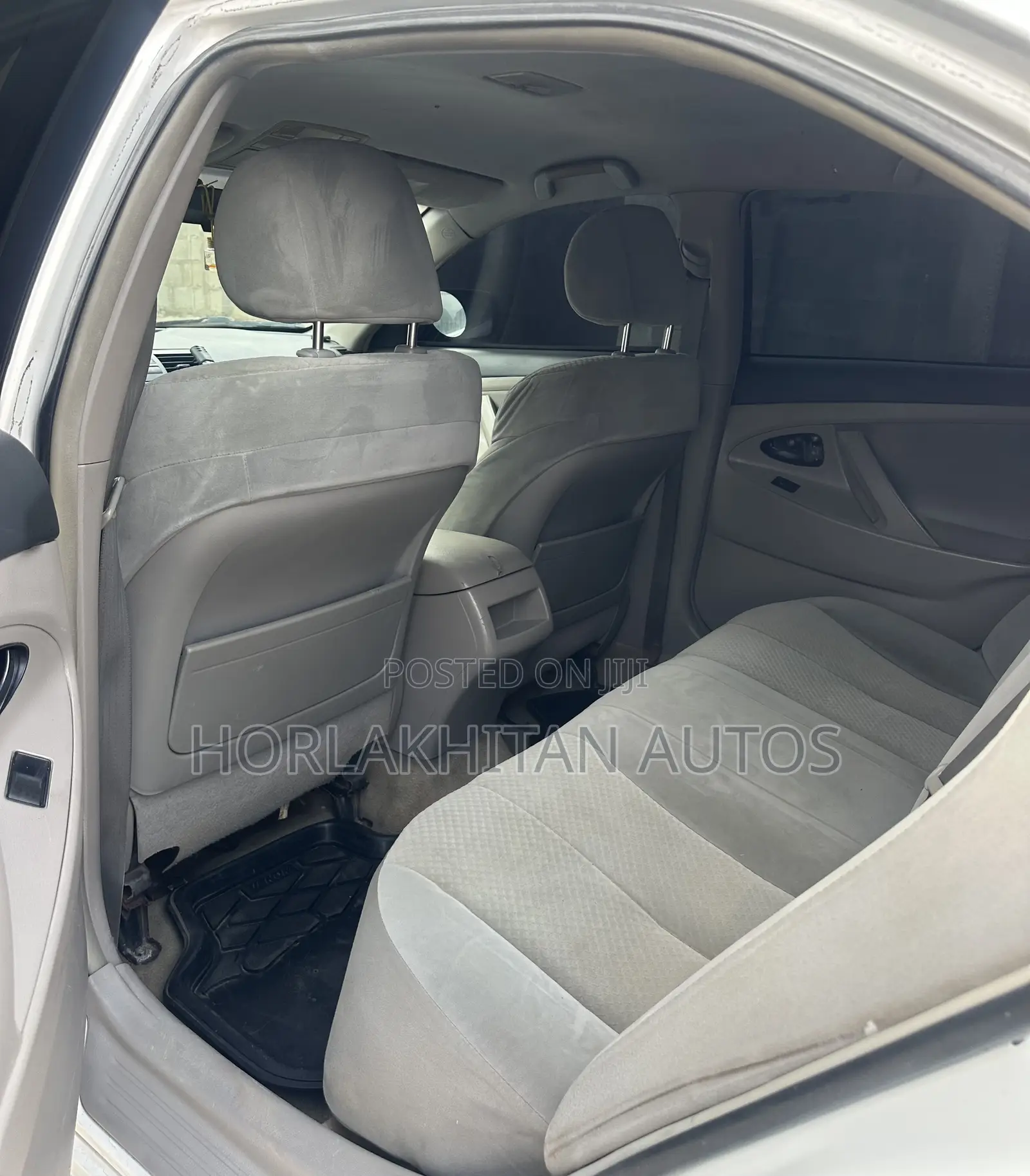 Toyota Camry XLE 4dr Sedan (2.4 4cyl 5A) 2008 White