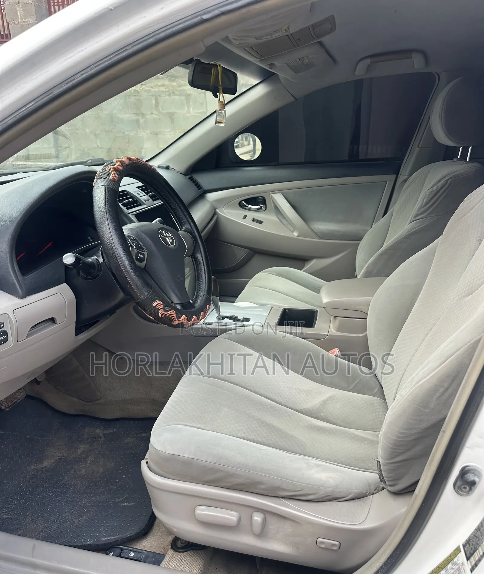 Toyota Camry XLE 4dr Sedan (2.4 4cyl 5A) 2008 White