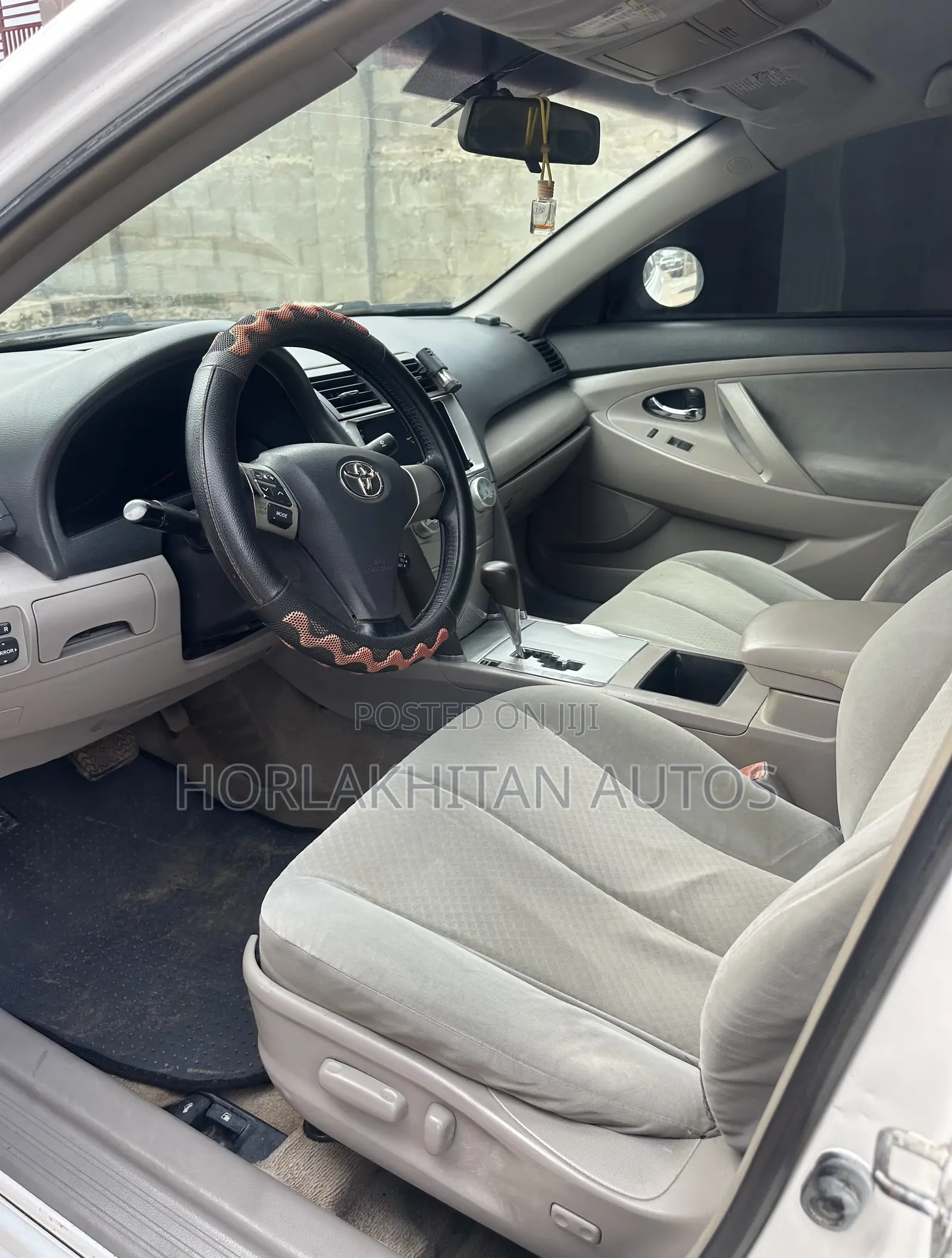 Toyota Camry XLE 4dr Sedan (2.4 4cyl 5A) 2008 White