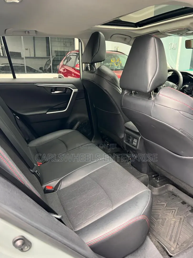 Toyota RAV4 TRD Off Road AWD 2020 Green