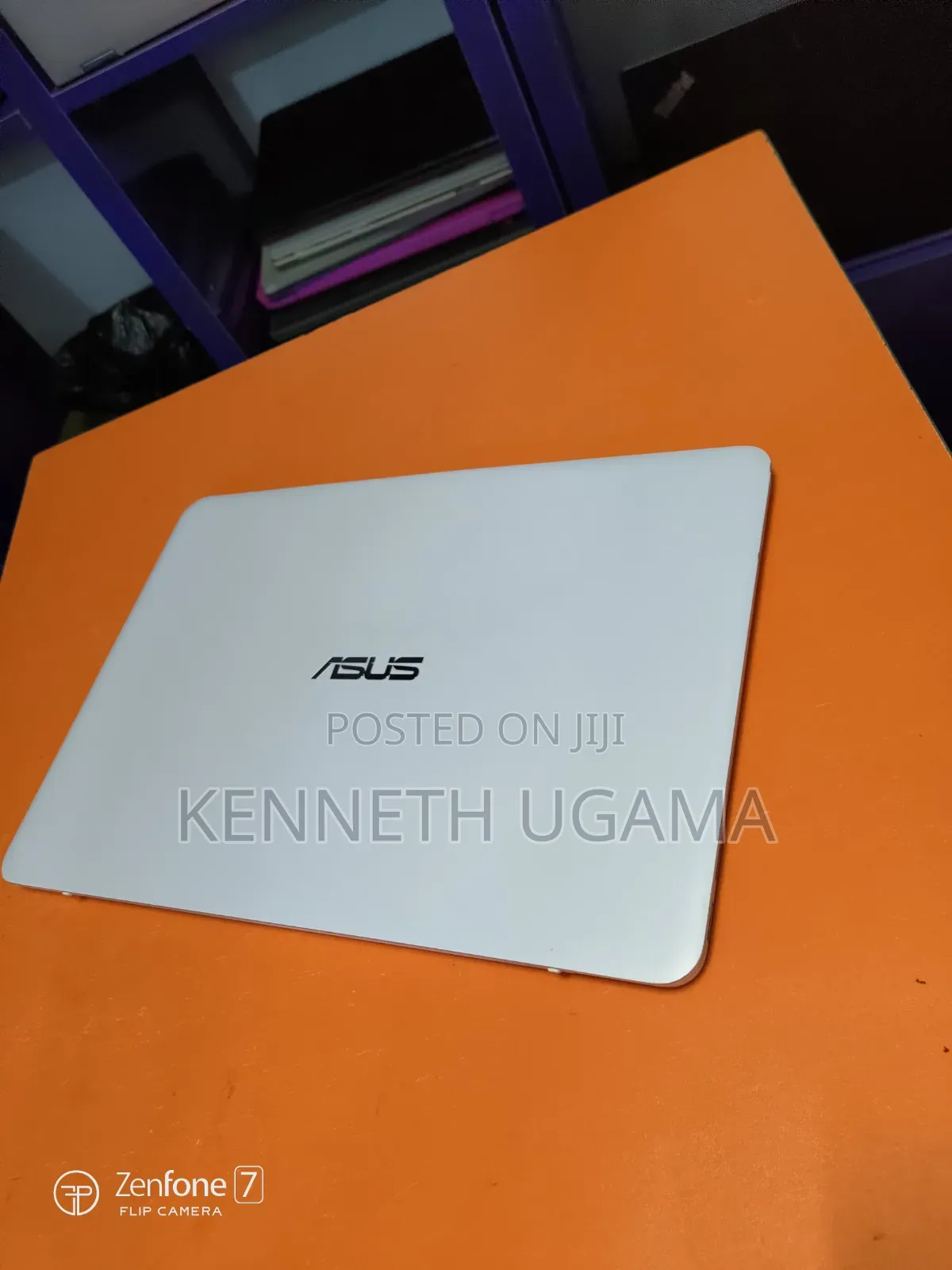 Laptop Asus ZenBook 13 UX331UN 8GB Intel Core M SSD 128GB