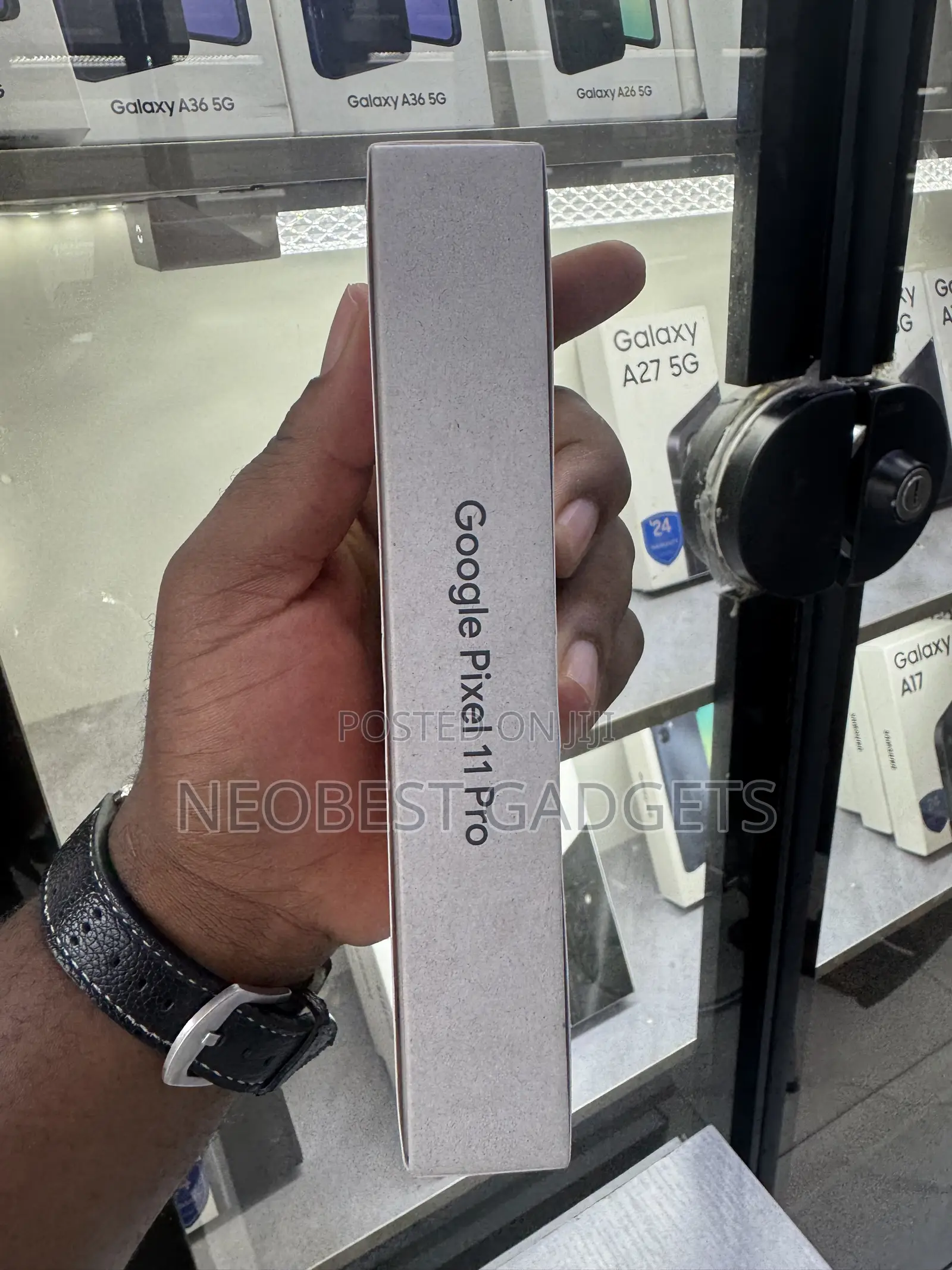 New Google Pixel 11 Pro 256 GB Gold