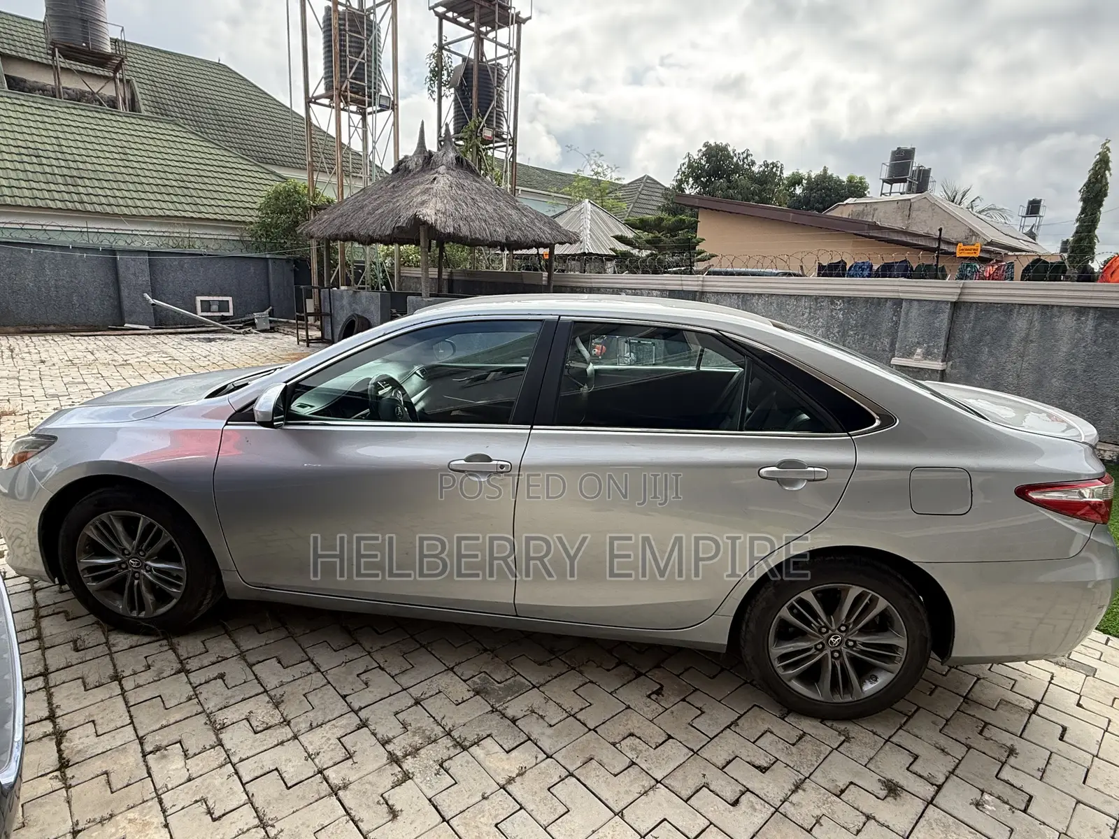 Toyota Camry SE 4dr Sedan (2.5L 4cyl 6A) 2017 Gray