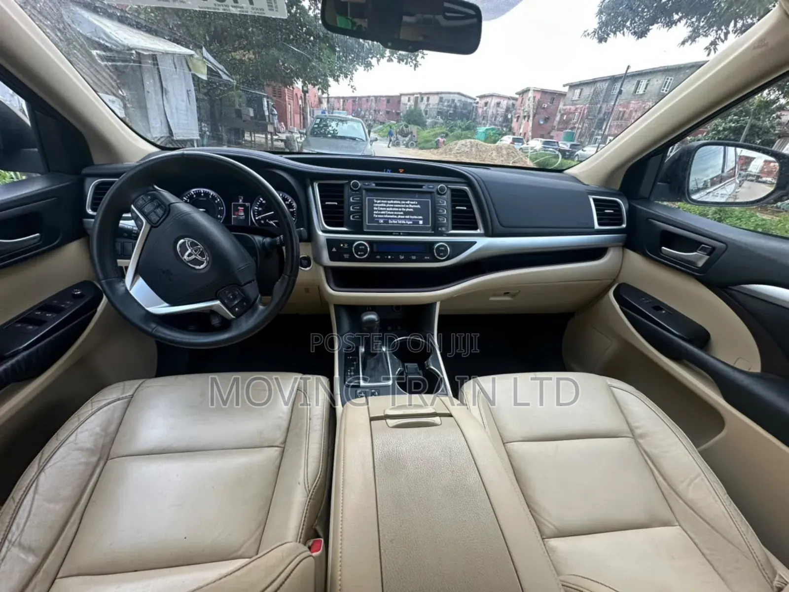 Toyota Highlander 2015 Gold