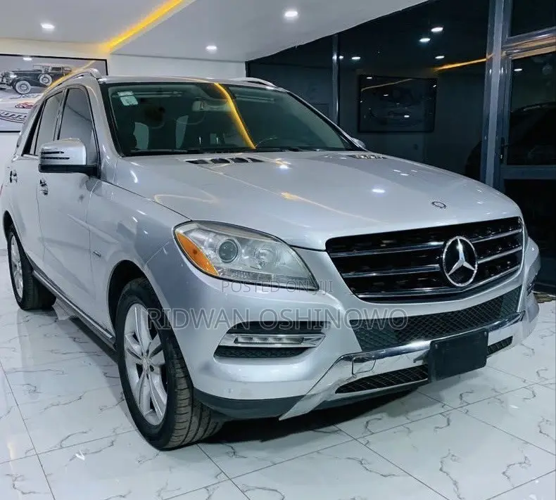 Mercedes-Benz M Class 2013 Silver