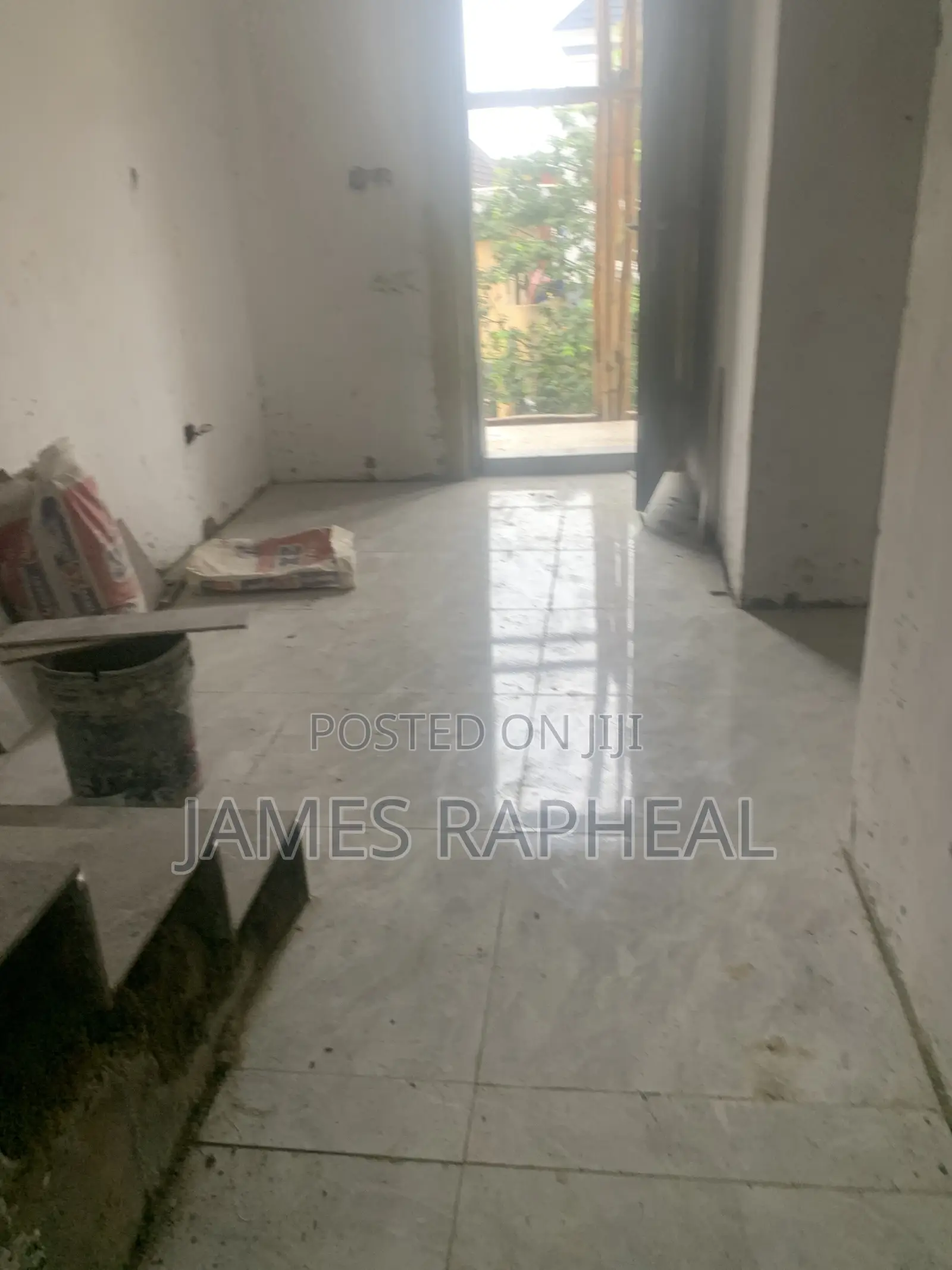 4bdrm Townhouse/Terrace in Rb Emerald & Co, Randle Avenue for sale
